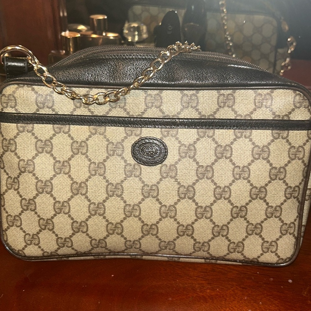 Vintage Gucci crossbody
